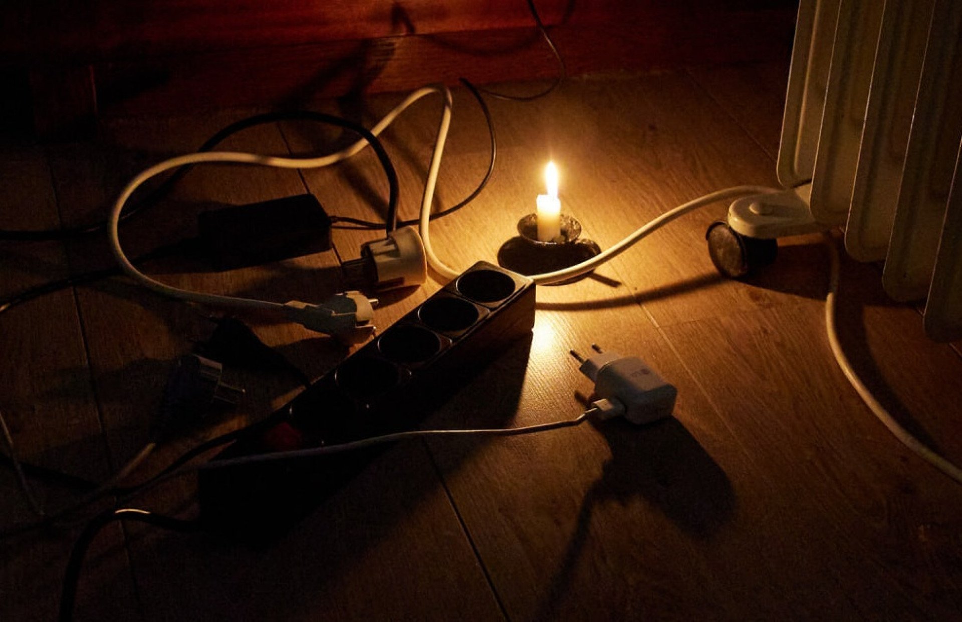 Графік планових відключень електроенергії на 30 січня в Житомирській області