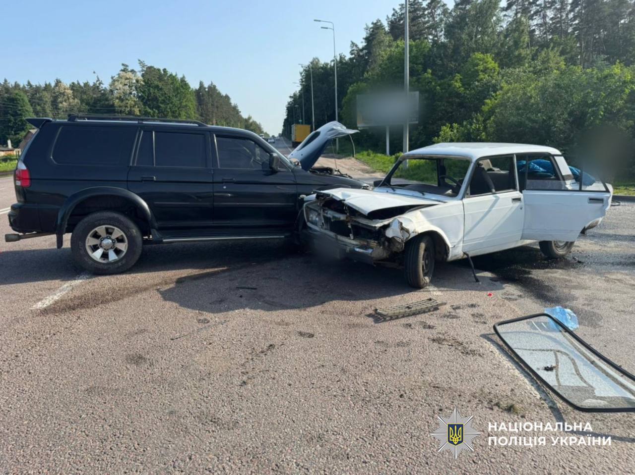 На Житомирщині п'яний водій вилетів на зустрічну смугу і зіткнувся з позашляховиком: від травм помер пасажир