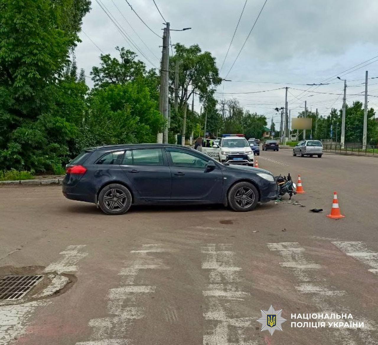 Неповнолітній на мотоциклі та автівка зіткнулися в центрі Житомира