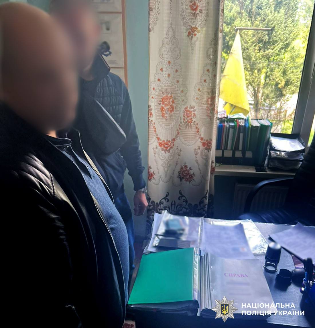 Хабар за іспит на водійські права: у Коростені викрили директора автошколи